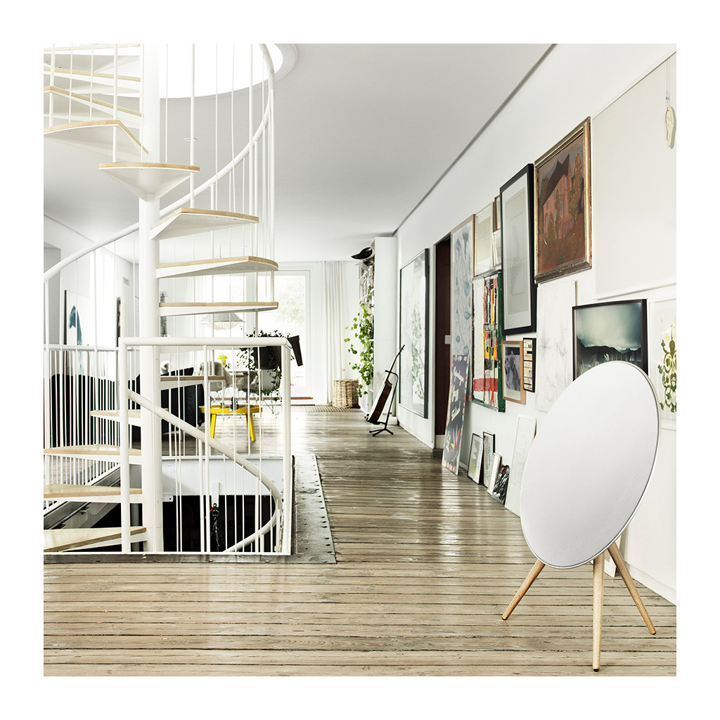 Bang & Olufsen Beoplay A9 4.G White/Oak 2 no GA - FLEX - Image 5