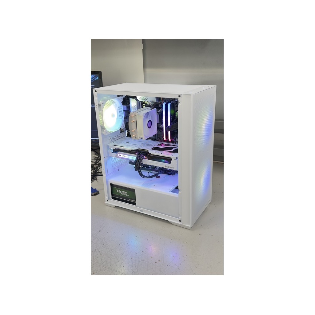 COMTRADE Snow Gamer 5700x 5805700X,B550-plus,16GB RGB,B58012GB,Crucial 1TB,LCpwr 717W, 700W